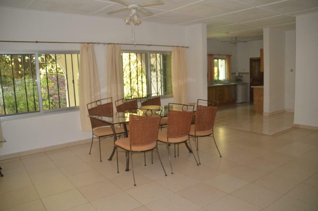 Vokundahouse Villa โคโลลิ ภายนอก รูปภาพ