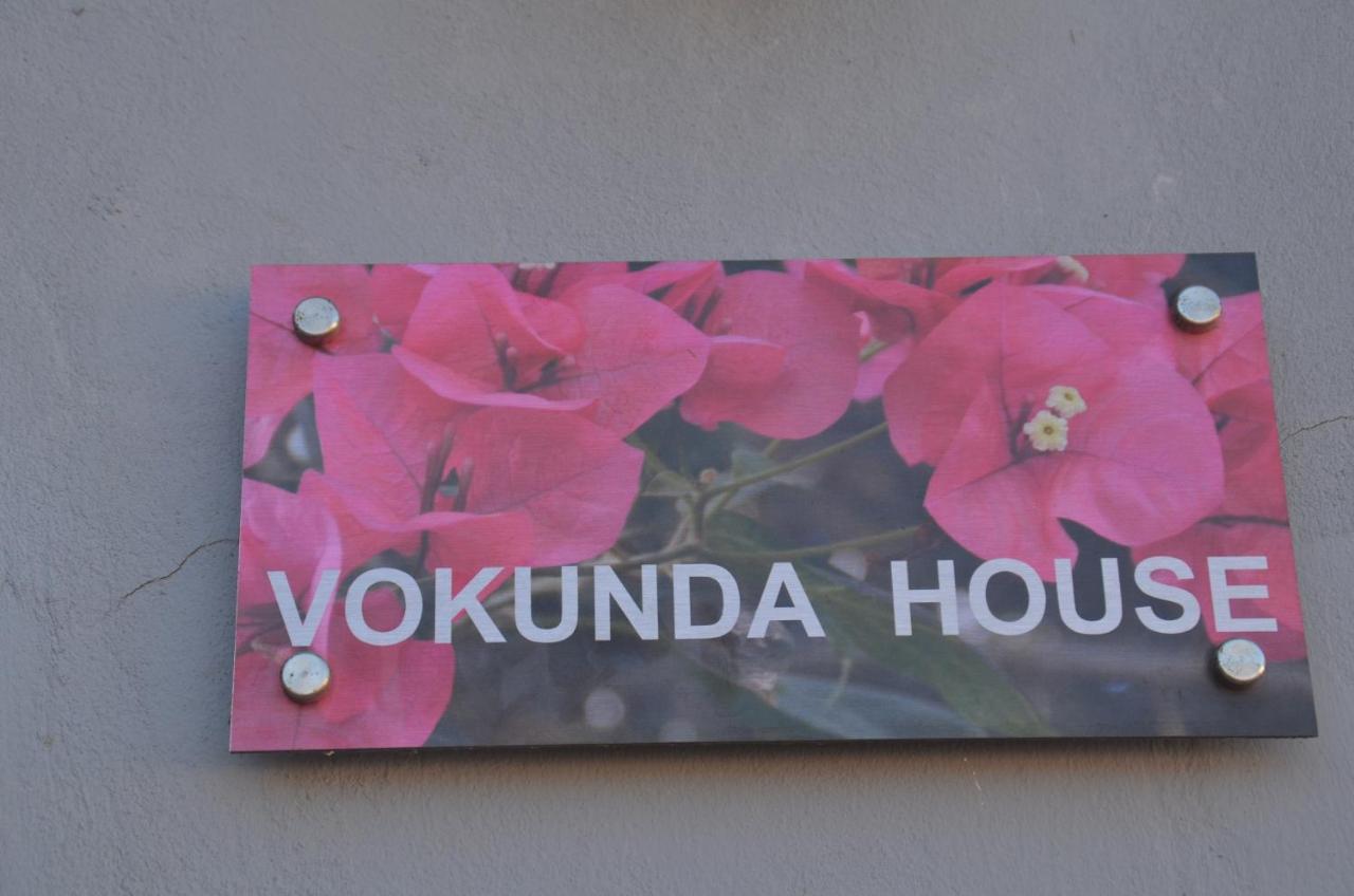 Vokundahouse Villa โคโลลิ ภายนอก รูปภาพ